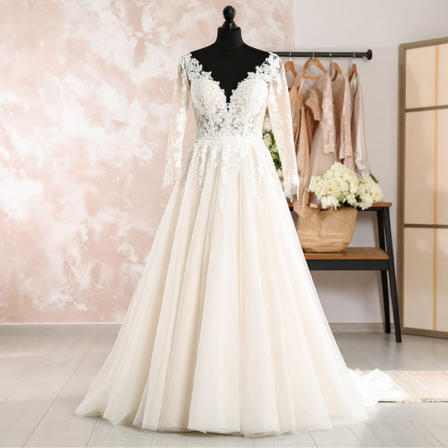 Wedding Gown Cleaning & Preservation 6 White wedding gown displayed on a mannequin for professional bridal cleaning and preservation